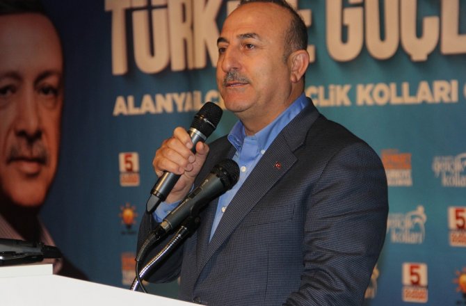 ÇAVUŞOĞLU’NDAN AB’YE: PATRONLUK TASLAMA DEVRİ BİTTİ