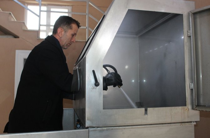 İŞÇİLERİN KORKULU RÜYASI SİLİKOZİSİ ÖNLEYEN BULUŞ