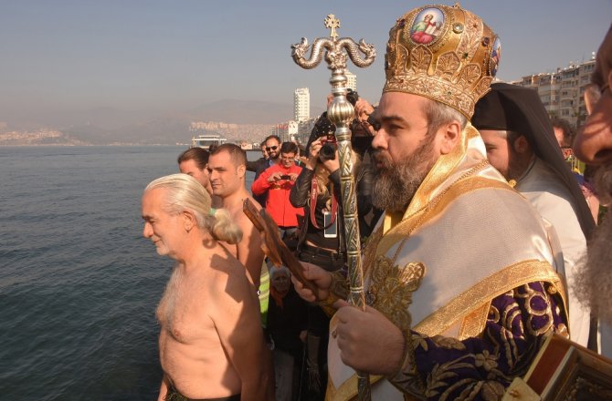 İZMİRLİ RUMLAR’DAN ERDOĞAN’A TEŞEKKÜR