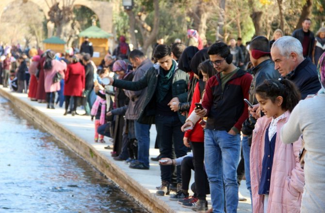 BALIKLIGÖL’E ZİYARETÇİ AKINI