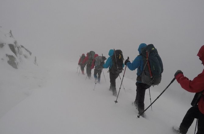 DAĞCILAR ÖLÜME MEYDAN OKUYOR