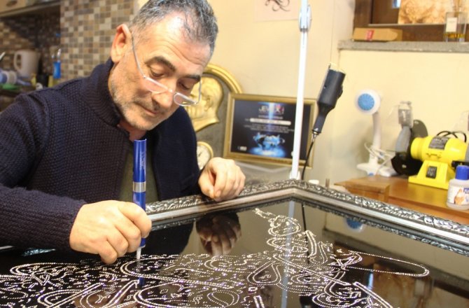 14 BİN DEĞERLİ TAŞLA 6 BUÇUK AYDA YAPTI