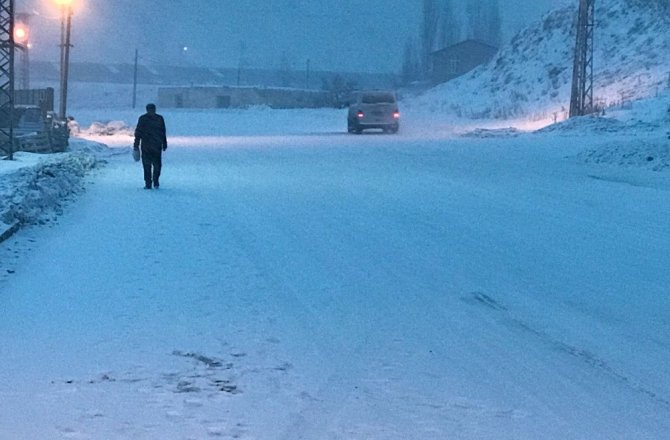 ORTALIK BEYAZA BÜRÜNDÜ