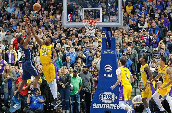 LAKERS'TAN PEŞ PEŞE 4. GALİBİYET