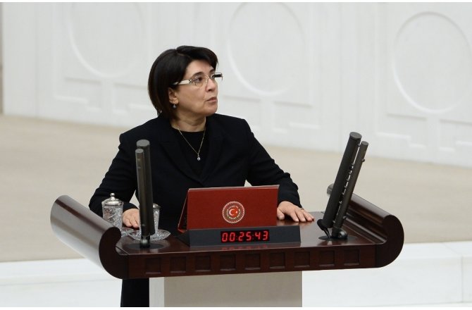 Vekilliğinin düşmesine ilişkin karar Resmi Gazete’de