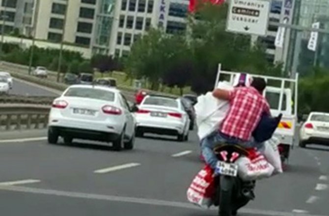 Motosikletli, ’bu kadarına pes’ dedirtti