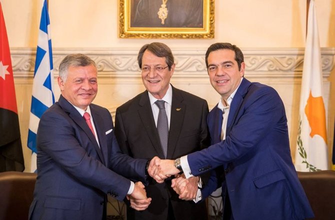 Güney Kıbrıs’ta üçlü zirve