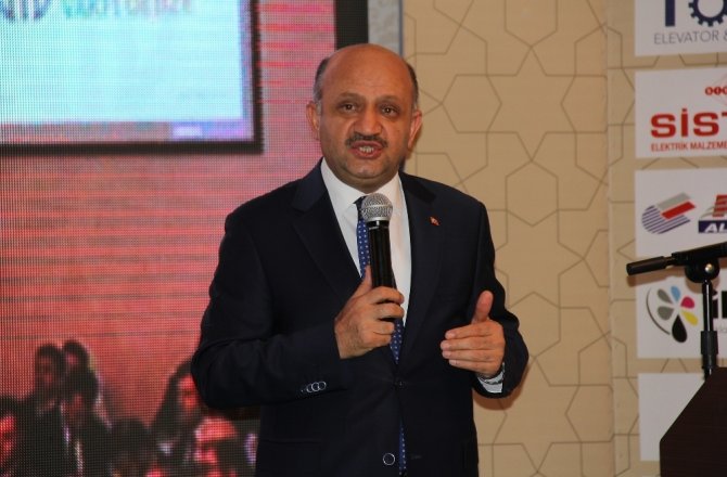 "Sosyal medyada Türkçe’nin doğru kullanılması için..."