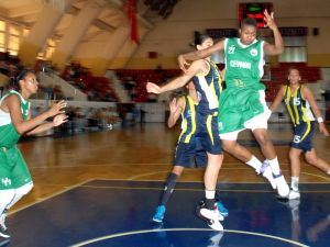 Ceyhan Belediyesi Lacy Ve Walker İle Yollarını Ayırdı