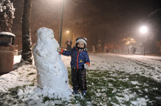 Bir ilde daha eğitime kar engeli