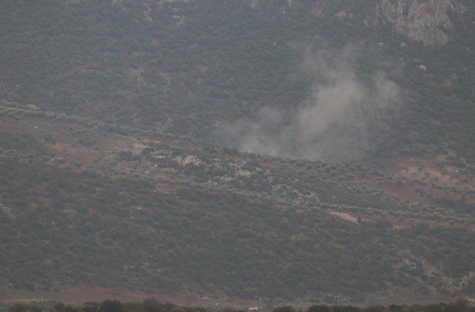 Afrin’deki hedeflere top atışı yapıldı