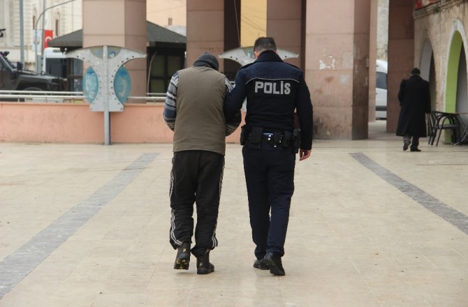 Polis memurundan örnek davranış