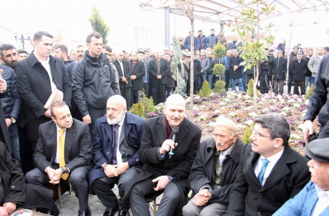 Bakan Soylu Cumhurbaşkanına bilgi verdi