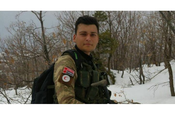 DENİZLİ ŞEHİDİNİN DEDESİ VE BABAANNESİNE ACI HABER VERİLDİ