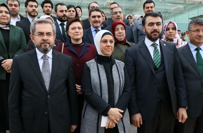 CHP’li vekillere "FETÖ duruşmalarını da izleyin" çağrısı