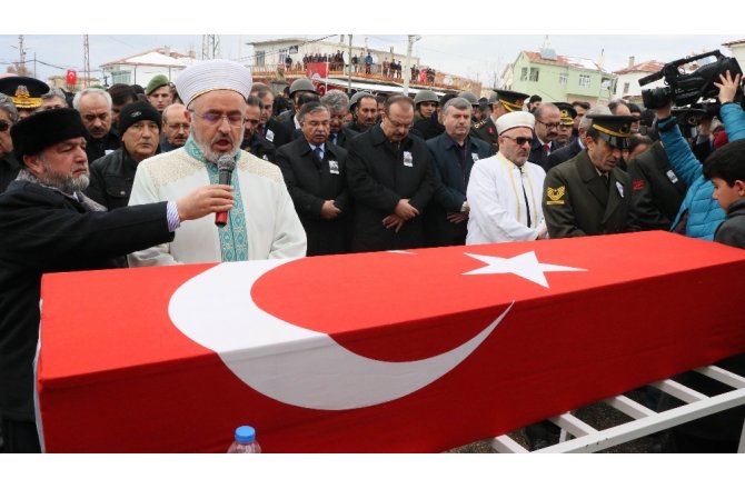 Şehit Uzman Çavuş Ali Taştepe son yolculuğuna uğurlandı