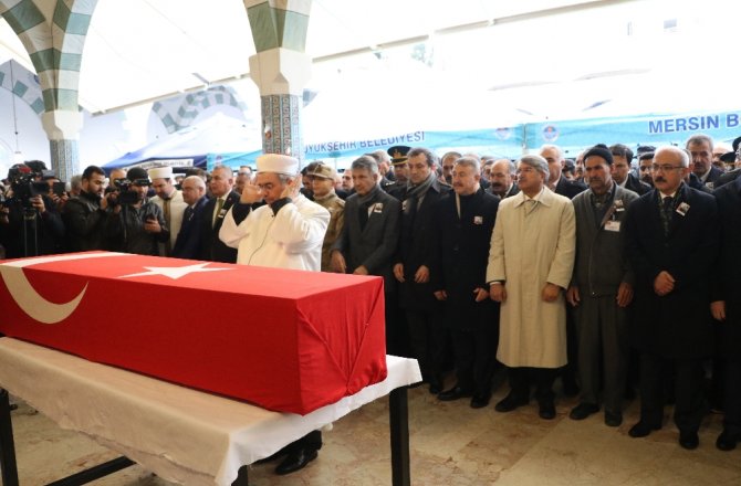 Şehit asker son yolculuğuna uğurlandı