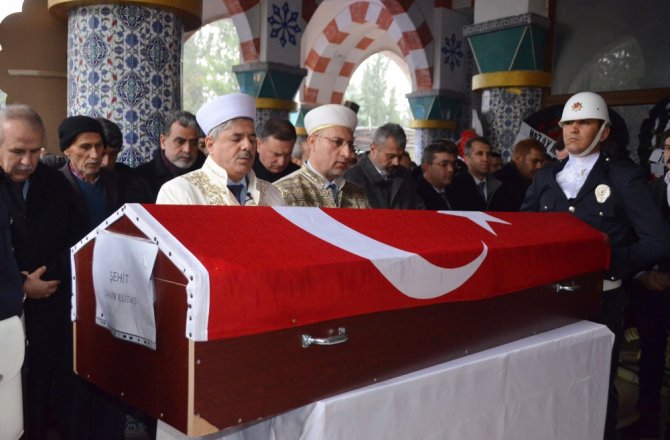 Şehit TEDAŞ çalışanı toprağa verildi