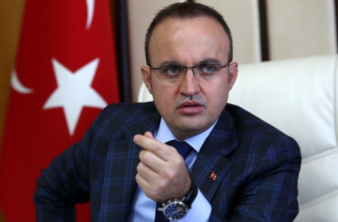 "Bizim gönlümüzde Erdoğan zaten gazidir"