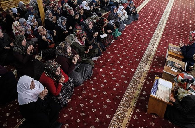 HATAYLI KADINLARDAN ZEYTİN DALI HAREKATI'NA DESTEK