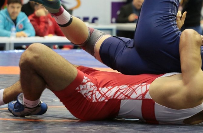 5 MİLLİ SPORCU ALTIN MADALYA İÇİN MÜCADELE EDECEK