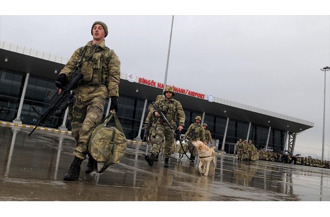 Mayın arama köpeği 'Ayevi' Afrin'de Mehmetçik'in gözü olacak