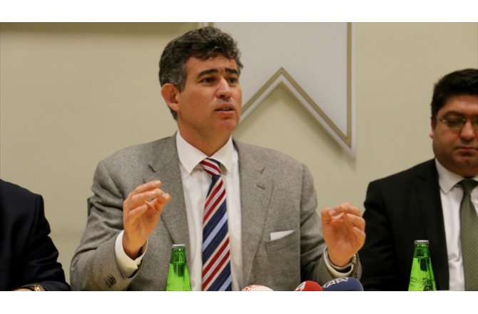 Türkiye Barolar Birliği Başkanı Feyzioğlu: Kahraman ordumuzun arkasında durmak zorundayız