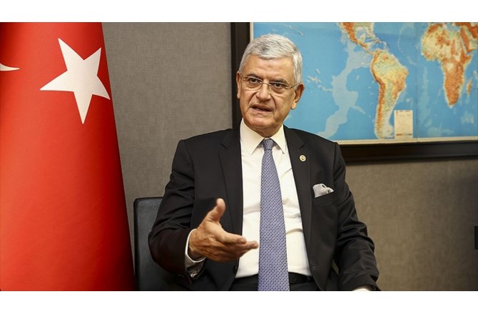 Volkan Bozkır: ABD ile Münbiç'i görüşüyoruz