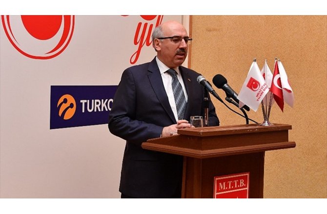 'İstanbul Üniversitesi 4 alanda dünyada ilk binde'