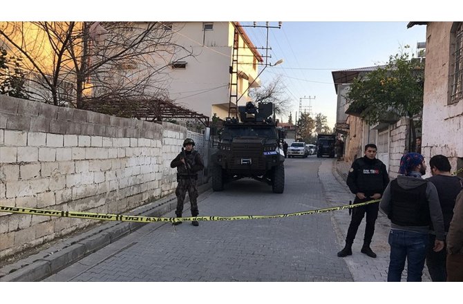 Terör örgütü PYD/PKK'dan Reyhanlı'ya roketli saldırı