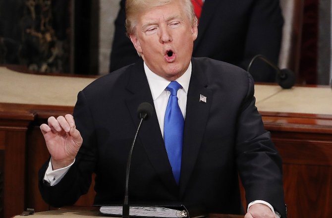 TRUMP, ULUSUNA İLK KEZ SESLENİŞ KONUŞMASI YAPTI