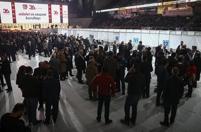 CHP'DE PM VE YDK ÜYELERİ BELİRLENECEK