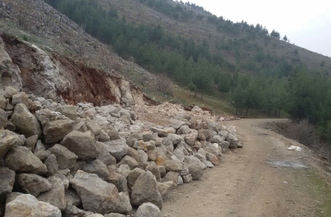 AVŞARLI-HOPURLU ARASI GENİŞLİYOR