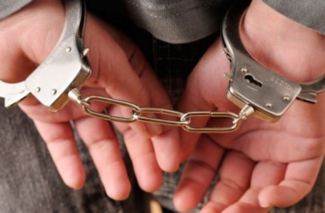 4 İLDE BYLOCK OPERASYONU: 3 KİŞİ GÖZALTINA ALINDI