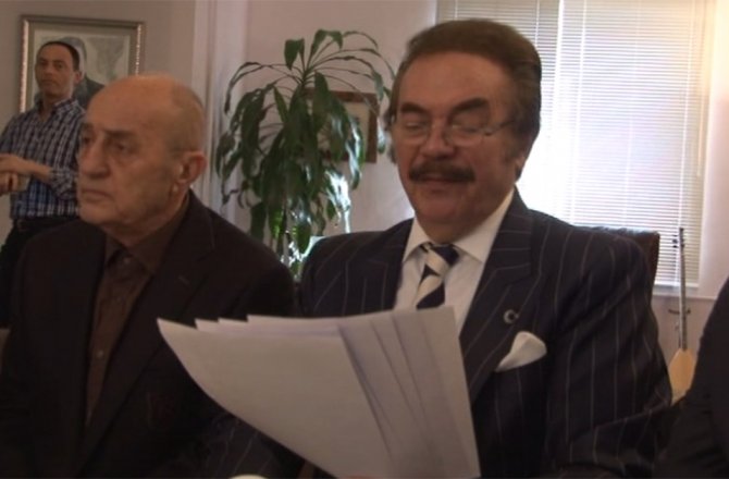 "ARİF SAĞ YARIM ASIRDIR DOSTUMDU, FAKAT BU DOSTLUK BİTMİŞTİR"