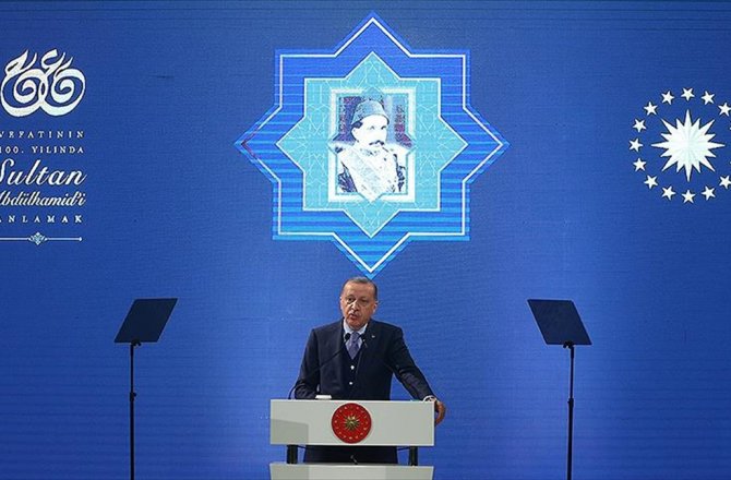 CUMHURBAŞKANI ERDOĞAN: BİRİLERİ BU ÜLKENİN TARİHİNİ 1923'TEN BAŞLATMAYA ÇALIŞIYOR