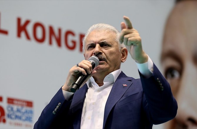 'TÜRKİYE EKONOMİSİ BÖYLESİ OPERASYONLARDAN ETKİLENMEZ'