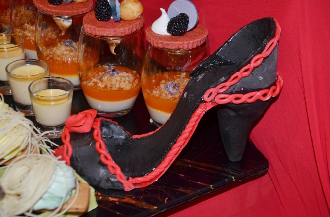 SEVGİLİLER GÜNÜ’NÜN EN TATLI SÜRPRİZİ