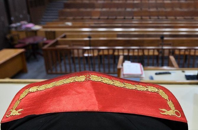 FETÖ SANIĞI ESKİ TEĞMENE HAPİS CEZASI