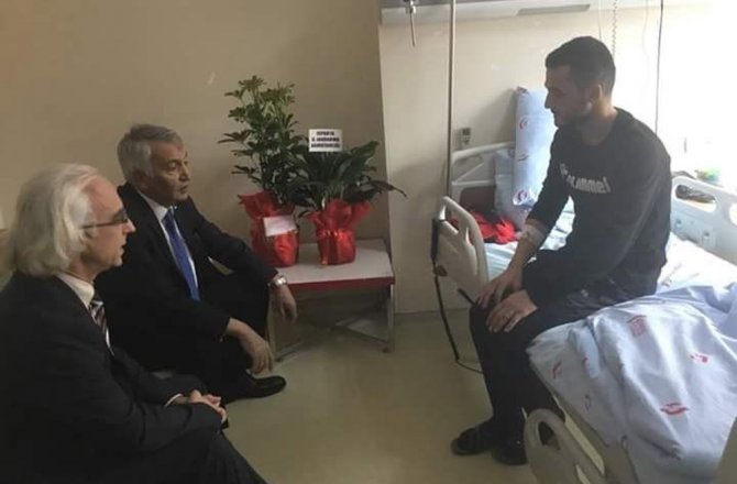 3 SİLAH ARKADAŞINI ŞEHİT VERDİ: HER ŞEYİMİZ FEDA OLSUN