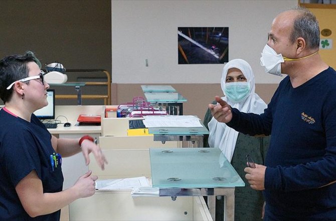 YENİ KALBİYLE NAKİL BEKLEYEN HASTALARA MORAL VERİYOR