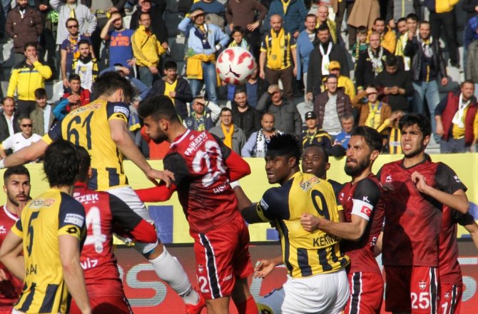 ANKARAGÜCÜ 4 GOLLE KAZANDI