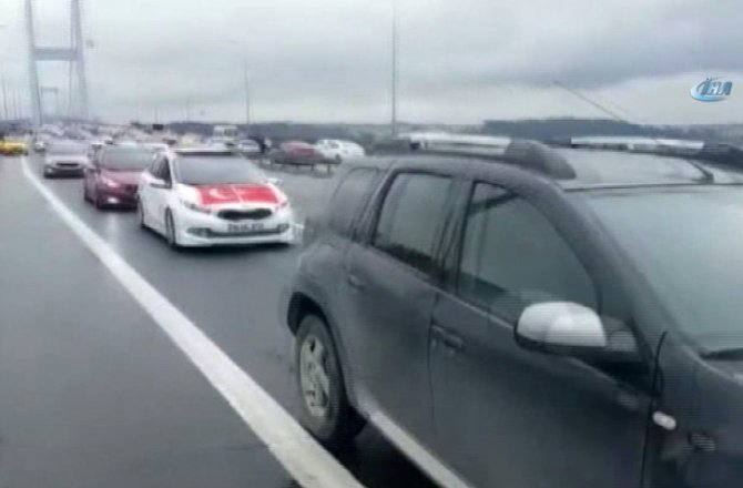 15 TEMMUZ ŞEHİTLER KÖPRÜSÜ’NDE AFRİN’E DESTEK KONVOYU