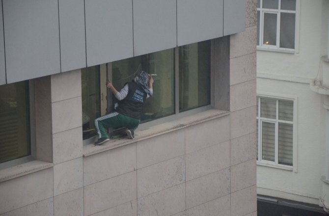 TEMİZLİKÇİ KADINLAR ÖLÜMÜ HİÇE SAYDI