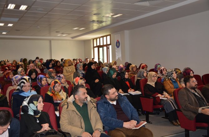 KSÜ’DE İSLAM DÜŞÜNCESİNİN KLASİK ESERLERİ OKUMA PROGRAMI DÜZENLENDİ