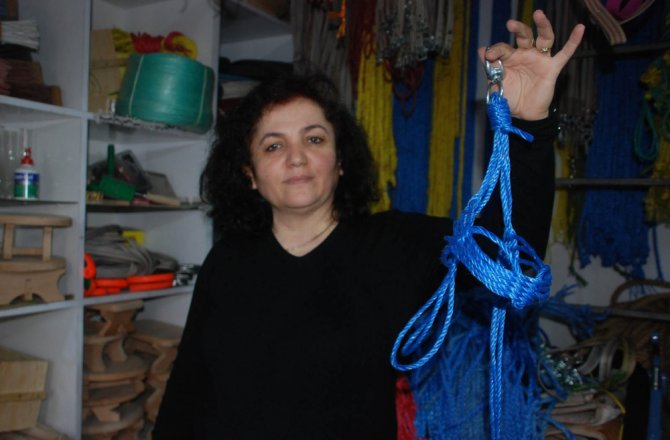 KADIN URGANCININ MESLEK AŞKI