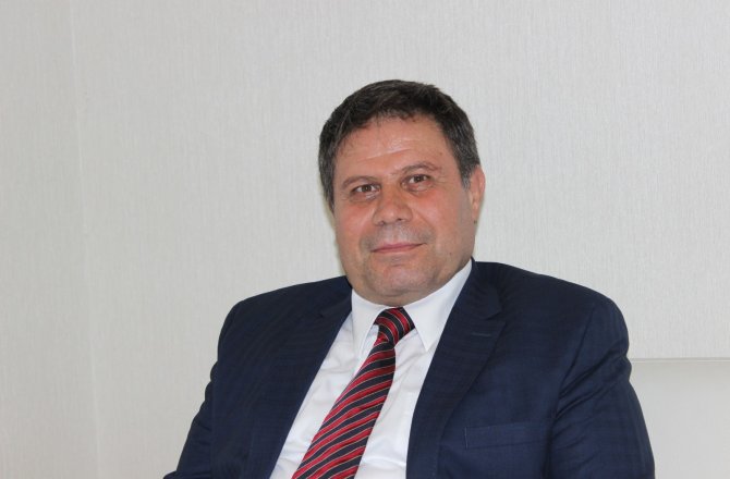 ‘YAŞAMIMIZI ANLAMLANDIRAN KADINLARIMIZIN GÜNÜNÜ KUTLARIM’