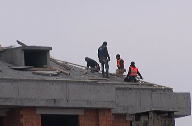 İŞÇİLERİN ÖLÜMLE DANSI BÖYLE GÖRÜNTÜLENDİ