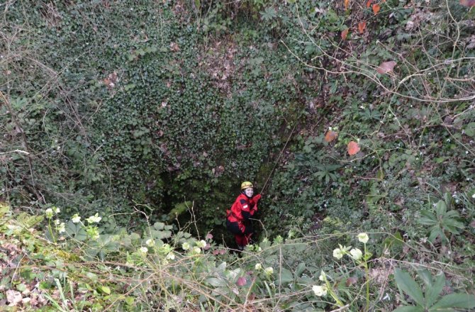 ÇATALCA’DA 39 METRE DERİNLİĞİNDE MAĞARA KEŞFEDİLDİ