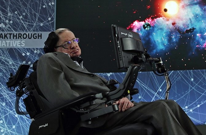 STEPHEN HAWKİNG HAYATINI KAYBETTİ